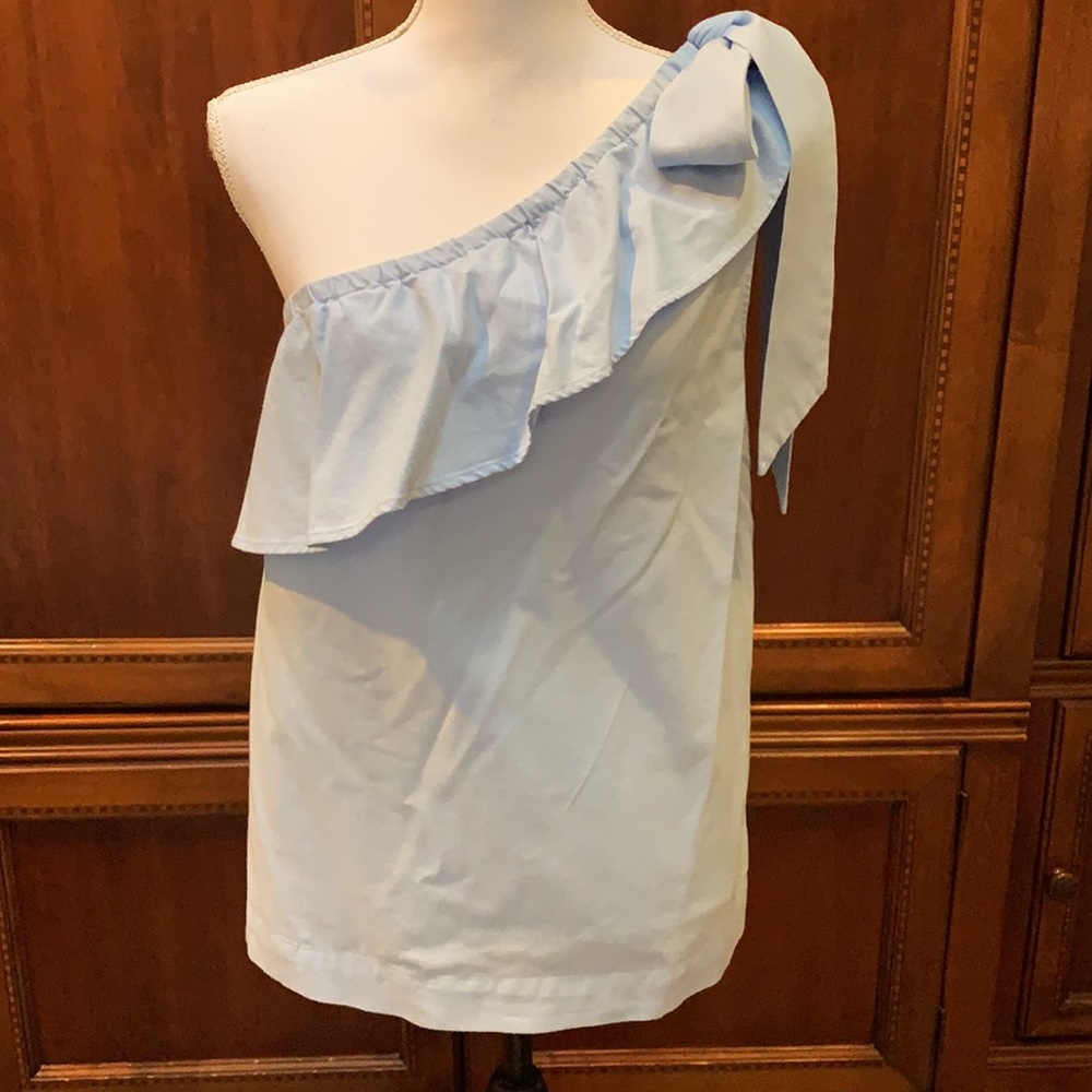 Vineyard Vines light blue chambray one shoulder flutter top - Picture 4 of 6